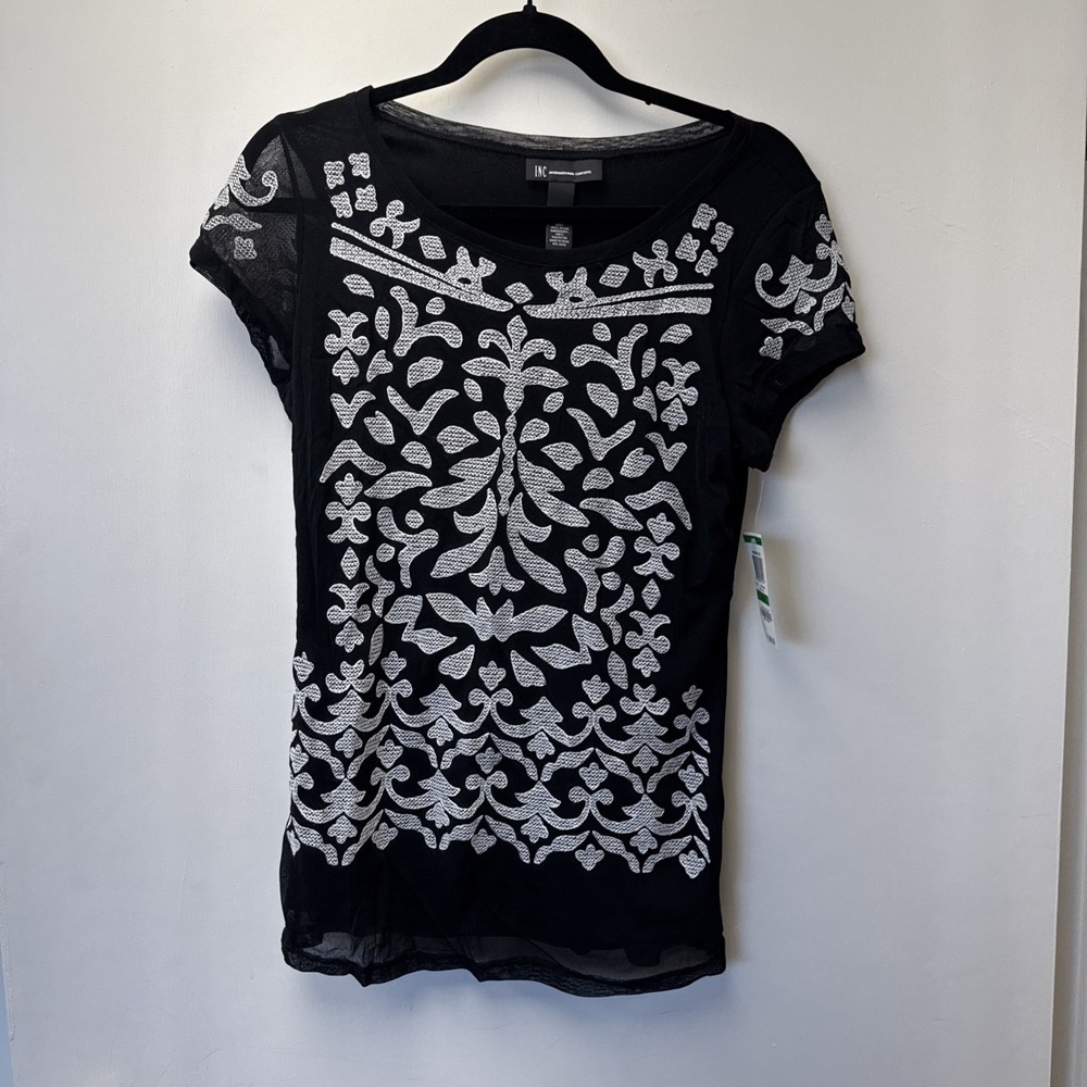 international concepts tops large new‎